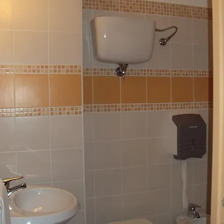 Hotel Fontanella Rivotorto Room photo