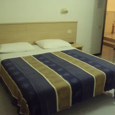 Hotel Fontanella Rivotorto Room photo