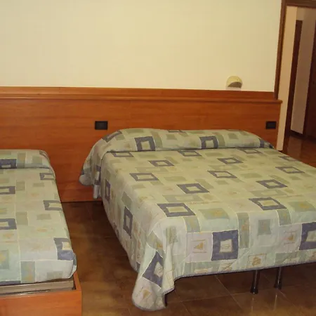 Hotel Fontanella Rivotorto Room photo